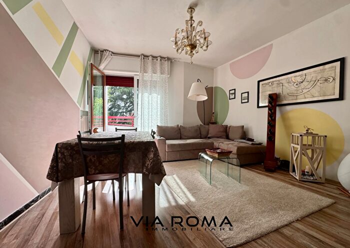 Appartamento con 7 locali in vendita in Via Roma, Spinea
