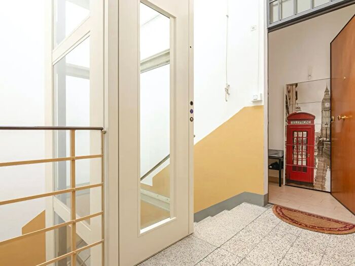 Appartamento monolocale in affitto in Via Ferrarese, Bologna