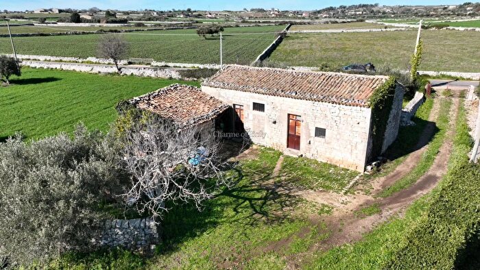 Casa trilocale in vendita in Contrada Bosco, Modica