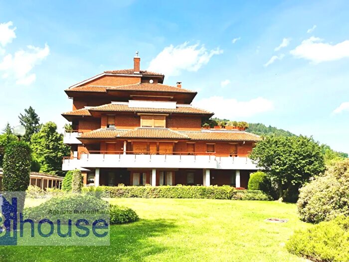 Appartamento quadrilocale in vendita in Via Pier Giorgio Frassati, Pollone