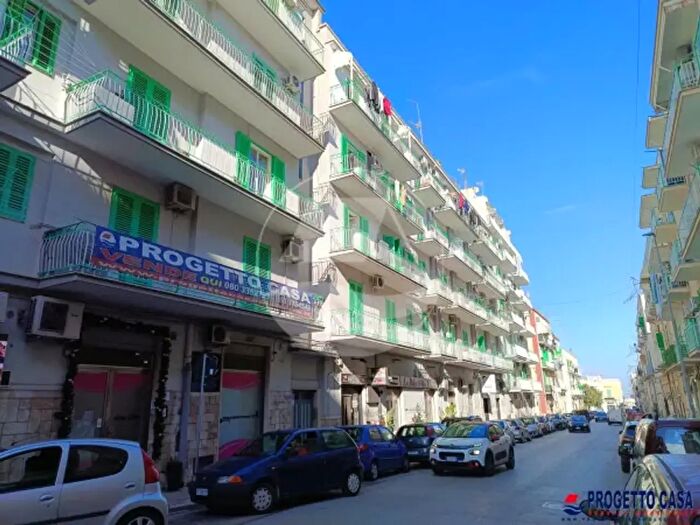 Appartamento quadrilocale in vendita in Via San Francesco dAssisi, Molfetta
