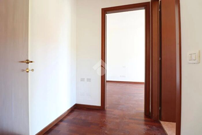 Appartamento bilocale in vendita in Via Verona, Mantova