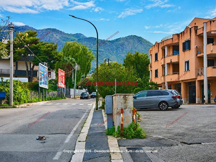 Appartamento quadrilocale in affitto in Corso Italia, Fondo Dominici, Carini