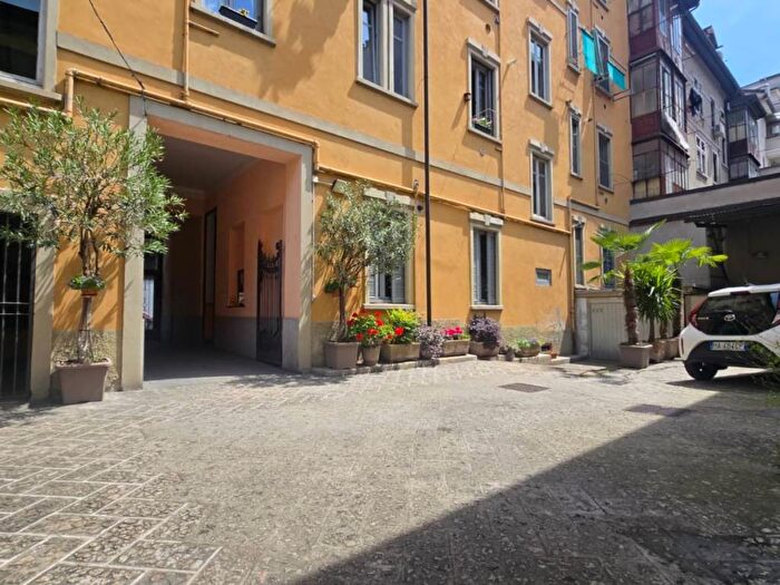 Appartamento bilocale in affitto in Via Verona, Porta Romana Medaglie dOro, Milano