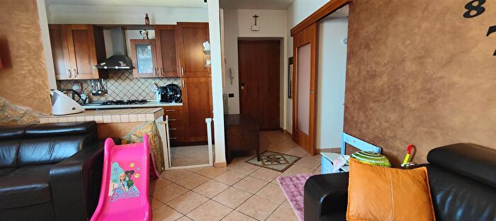 Appartamento quadrilocale in vendita in Aprigliano