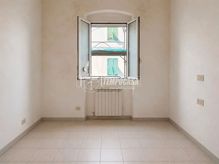 Appartamento trilocale in vendita in Via Giovanni Miani, Genova