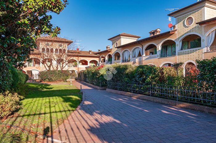 Appartamento trilocale in vendita in Via Prati Magri, Mazzano