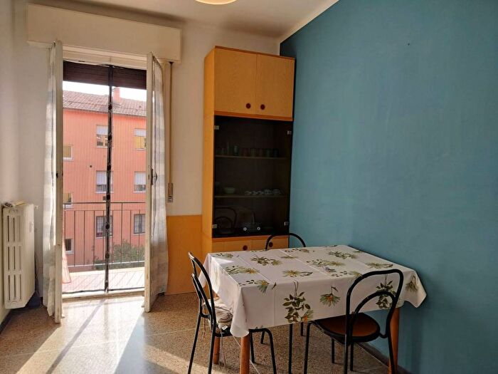 Appartamento trilocale in affitto in Via Serafino Calindri, San Donato, Bologna