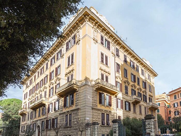Appartamento con 5 locali in affitto in Via Monte Zebio, Mazzini Delle Vittorie, Roma