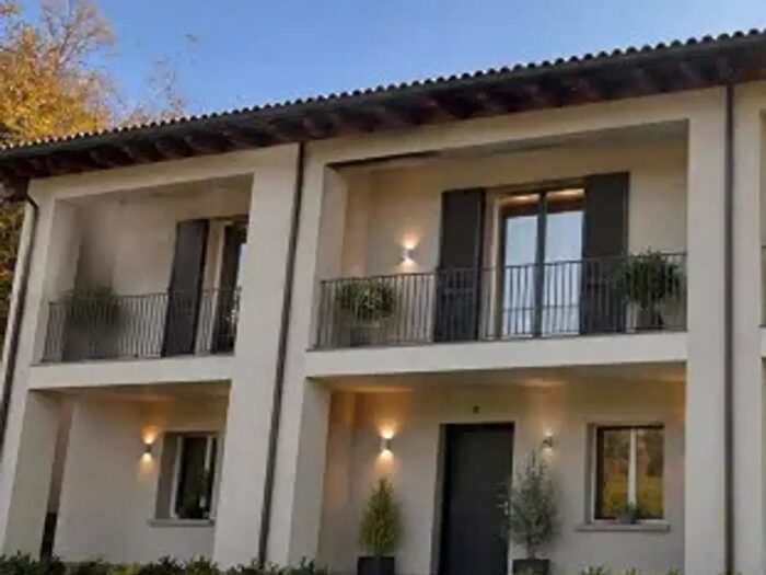 Casa con 5 locali in vendita in Via Naranzana, Trezzo Tinella