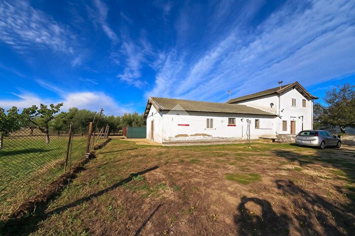 Casa con 7 locali in vendita in Via Napoli Strada Statale, Foggia