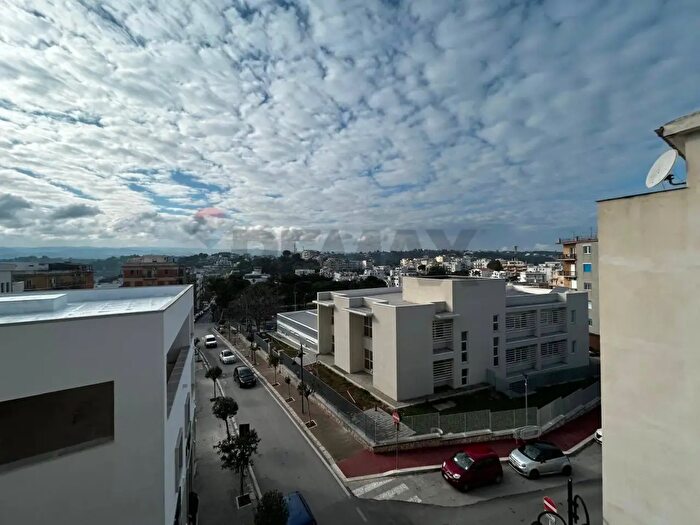 Appartamento trilocale in vendita in Via Madonna della Libera, Vieste