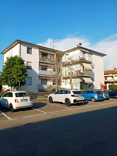 Appartamento con 5 locali in vendita in Medesano