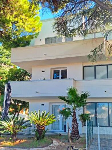 Appartamento trilocale in vendita in Viale Giacomo Leopardi, Riccione