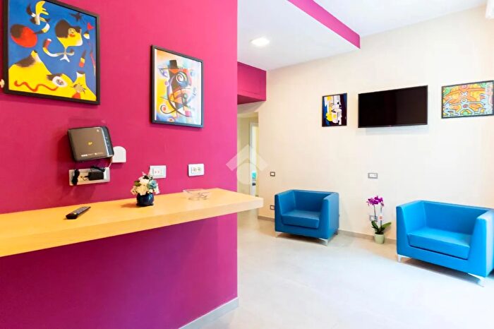 Appartamento quadrilocale in vendita in Via Sopramuro, Napoli