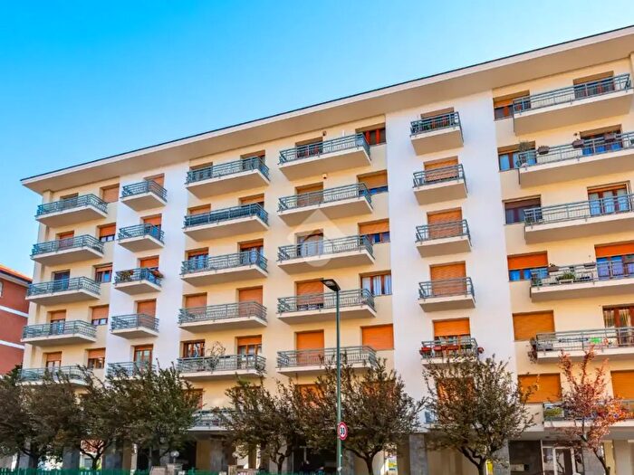 Appartamento bilocale in vendita in Via Brissogne, Torino