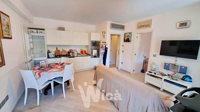 Appartamento trilocale in vendita in Cervia