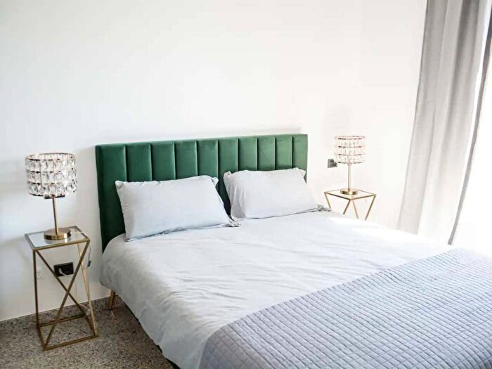 Appartamento trilocale in affitto in Piazza Umanitaria, Guastalla, Milano