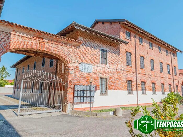 Appartamento bilocale in vendita in Via Budrio, Milano