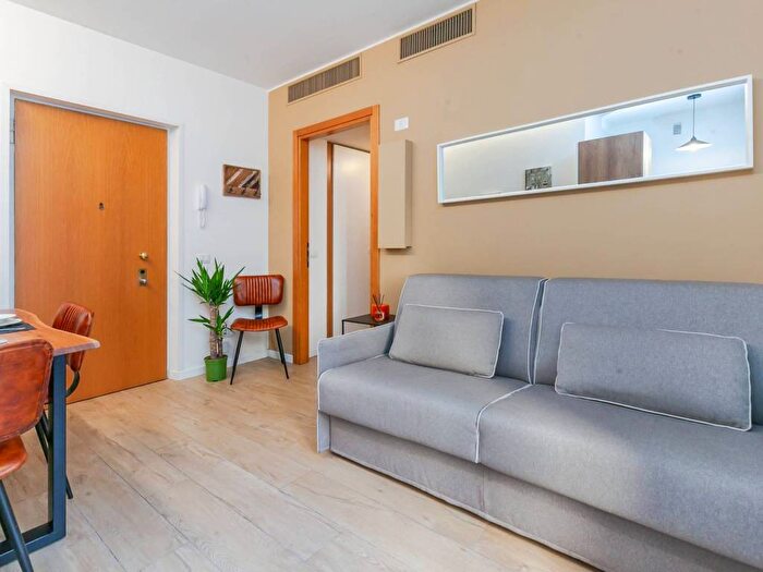 Appartamento bilocale in affitto in Via Alessandro Tadino, Buenos Aires, Milano