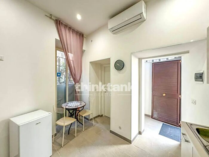 Appartamento monolocale in affitto in Via Roma, Siracusa