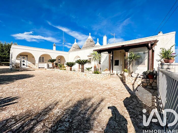 Casa con 15 locali in vendita in Strada Monte Tre Carlini, Martina Franca