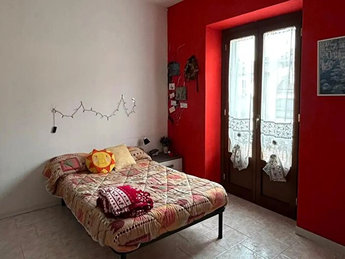 Appartamento con 5 locali in affitto in Via Giacinto Carena, Torino