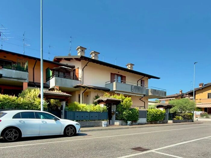 Appartamento trilocale in vendita in Via G Gradenigo, Poncarale