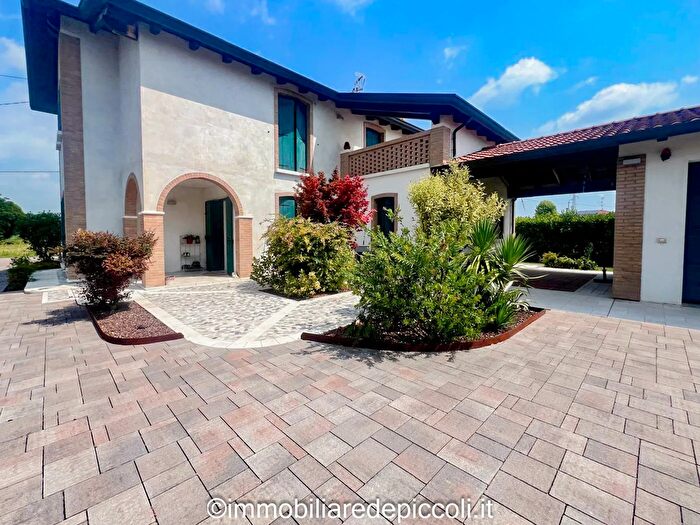 Casa con 5 locali in vendita in San Stino di Livenza, San Stino di Livenza