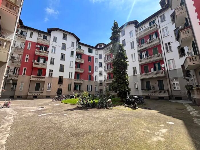 Appartamento bilocale in affitto in Viale Tibaldi, Milano