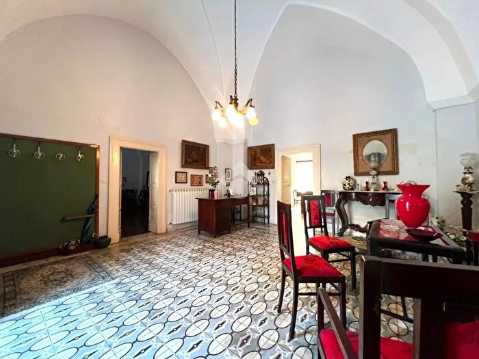 Casa trilocale in vendita in Via Stazione, San Pancrazio Salentino