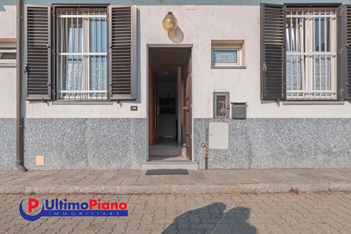 Appartamento con 5 locali in vendita in Via Viseran, Aosta