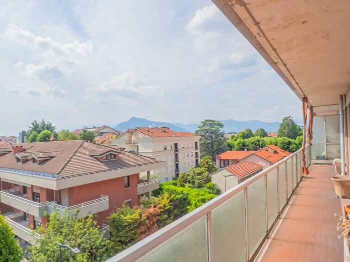 Appartamento con 5 locali in vendita in Viale Colli, Rivoli