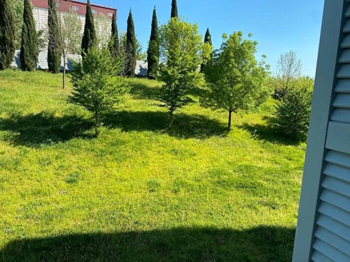 Appartamento monolocale in affitto in Viale Giacomo Matteotti, Centro, Calenzano