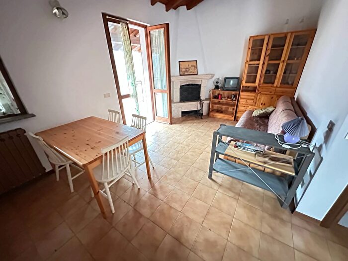 Appartamento bilocale in vendita in Frazione Rigosa, Algua