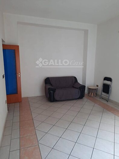 Appartamento trilocale in vendita in Via Carmelo Bruno Cosenza, Cosenza