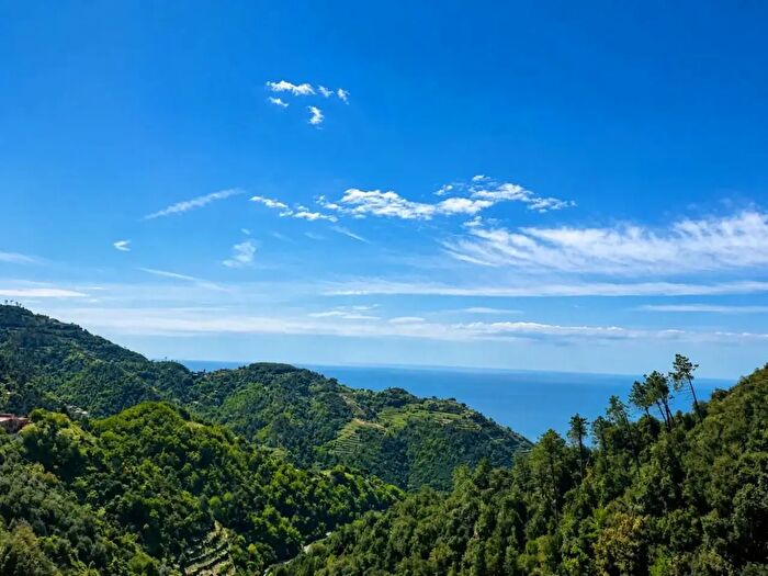 Casa con 6 locali in vendita in Ocalità Font, Vernazza