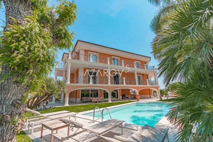 Casa quadrilocale in vendita in Taggia