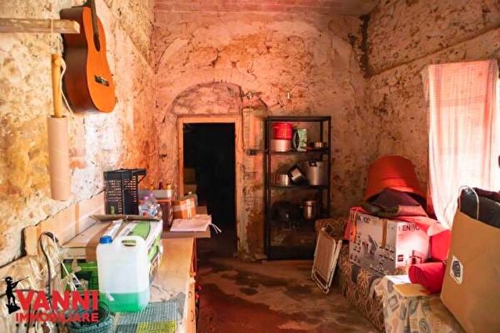 Appartamento in vendita in Via Montanara, Cecina