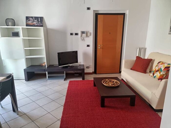 Appartamento trilocale in affitto in Piazzale della Porta al Prato, Fortezza Stazione, Firenze