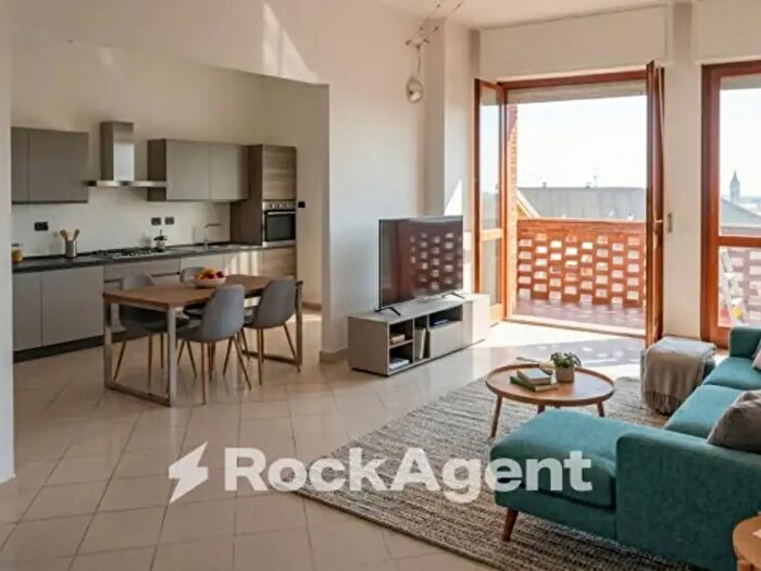 Appartamento con 5 locali in vendita in Via Pietro Micca, Asti