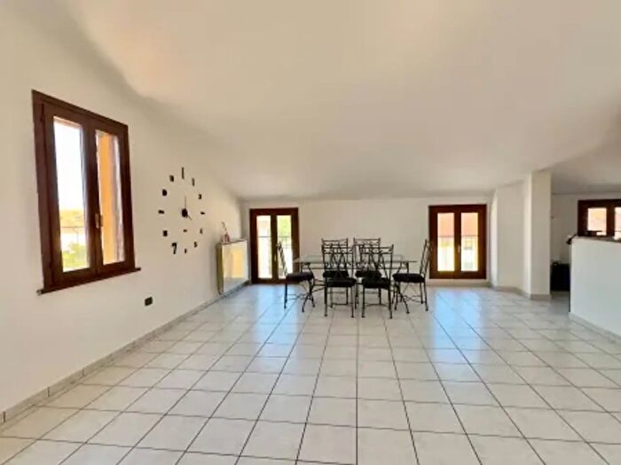 Appartamento quadrilocale in affitto in Moglia