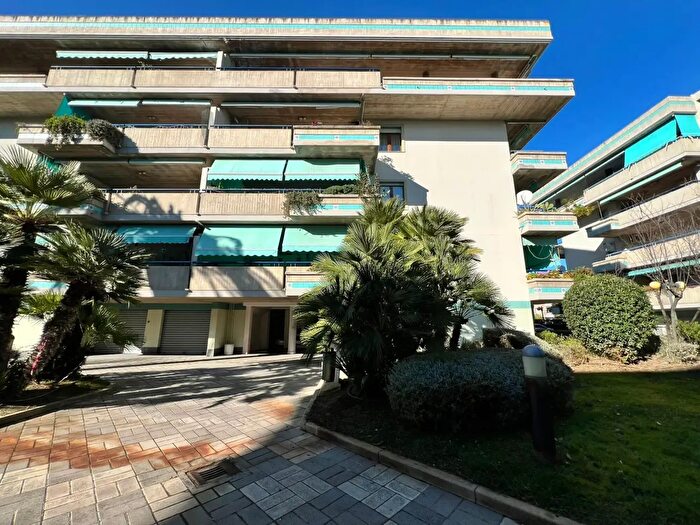 Appartamento trilocale in vendita in Via Bradano, Montesilvano