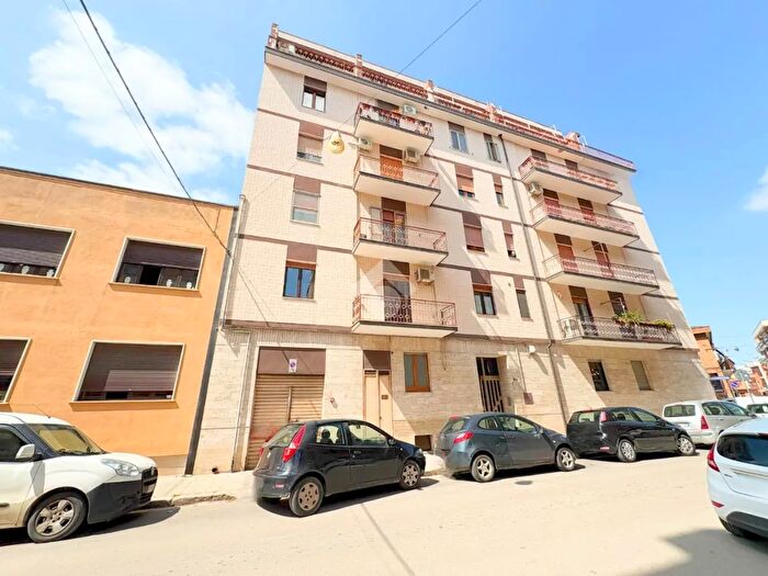 Appartamento trilocale in vendita in Via Sicilia, San Severo