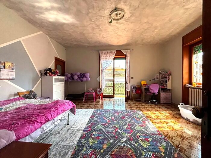 Appartamento trilocale in vendita in Via Gennaro Cice, Durazzano