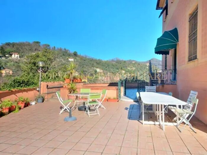 Appartamento con 5 locali in vendita in Camogli