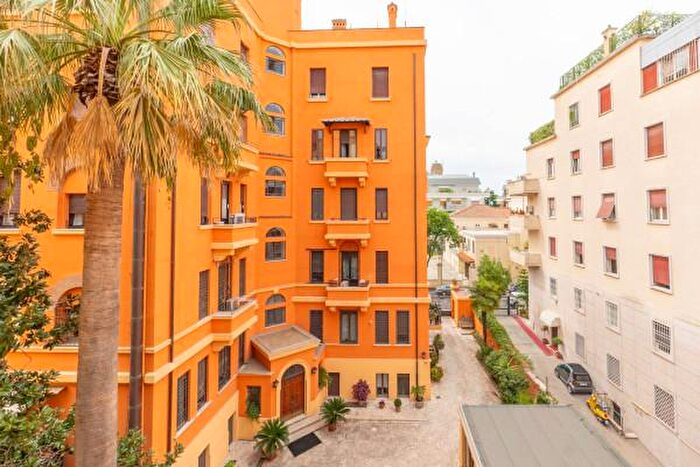 Appartamento quadrilocale in affitto in Via di Villa Emiliani, Roma