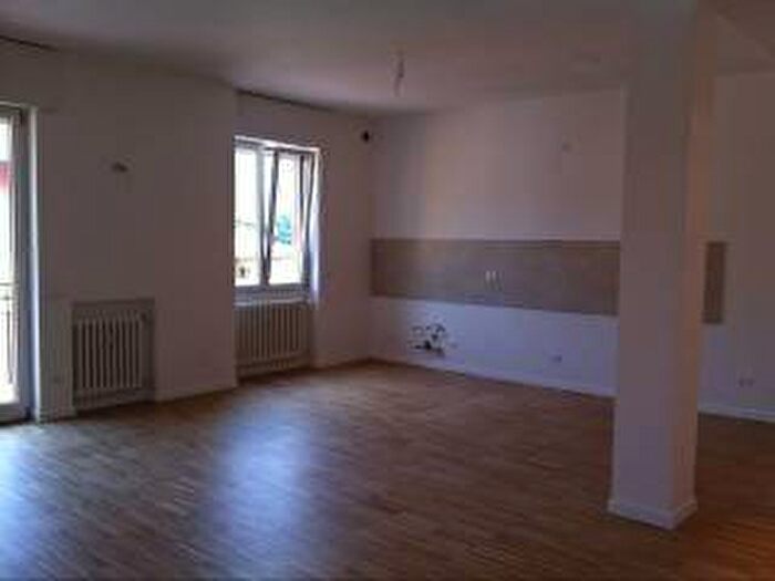 Appartamento trilocale in affitto in Sarnico