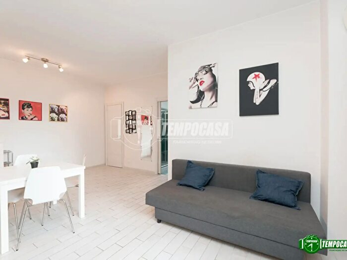 Appartamento bilocale in affitto in Via Lanfranco della Pila, Milano
