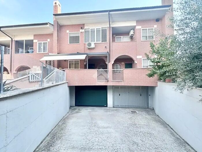 Appartamento monolocale in affitto in Roma